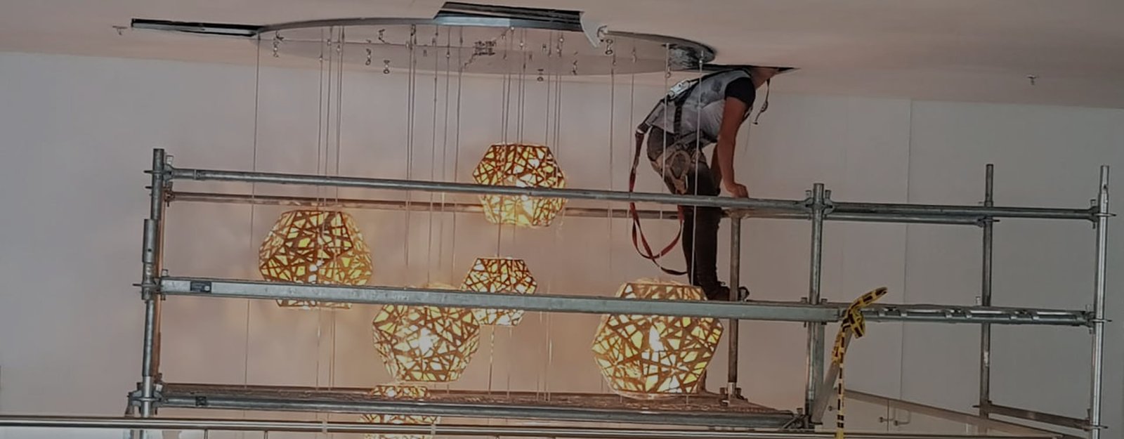 title_6992051f2752314451308081771177247